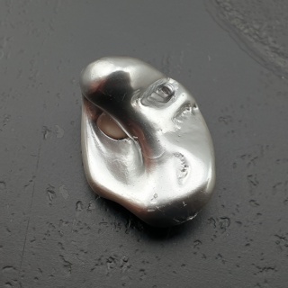 Seashell bryłka z dziurką 18x13 mm nr 240