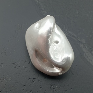 Seashell bryłka z dziurką 18x13 mm nr 59