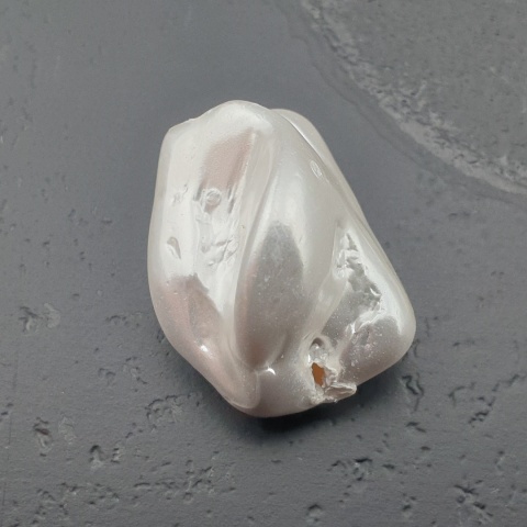 Seashell bryłka z dziurką 18x14 mm nr 53