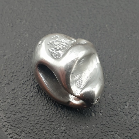 Seashell Nugget with Hole 18x15 mm no 216