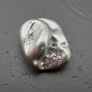 Seashell bryłka z dziurką 18x15 mm nr 257