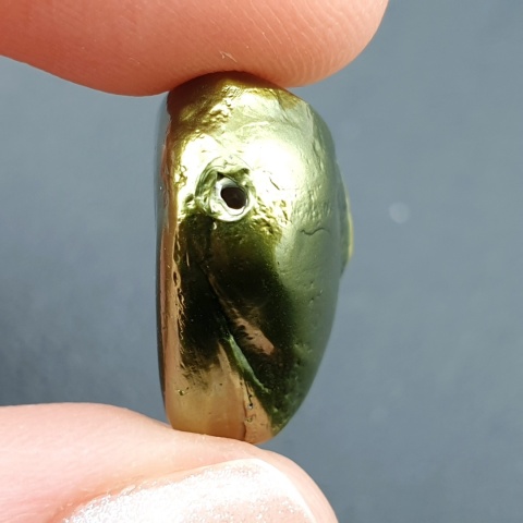 Seashell bryłka z dziurką 18x16 mm nr 127