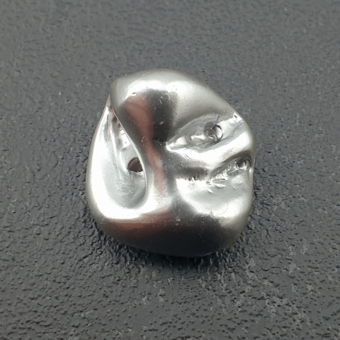 Seashell bryłka z dziurką 18x16 mm nr 201