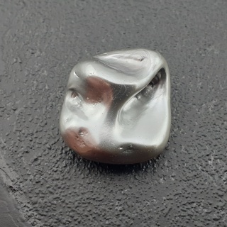 Seashell bryłka z dziurką 18x16 mm nr 219