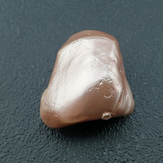 Seashell bryłka z dziurką 18x18 mm nr 153