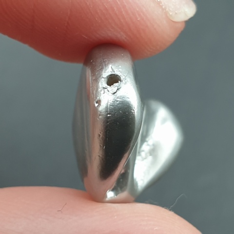 Seashell bryłka z dziurką 19x13 mm nr 290