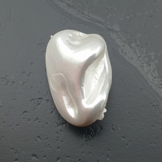 Seashell bryłka z dziurką 19x13 mm nr 94