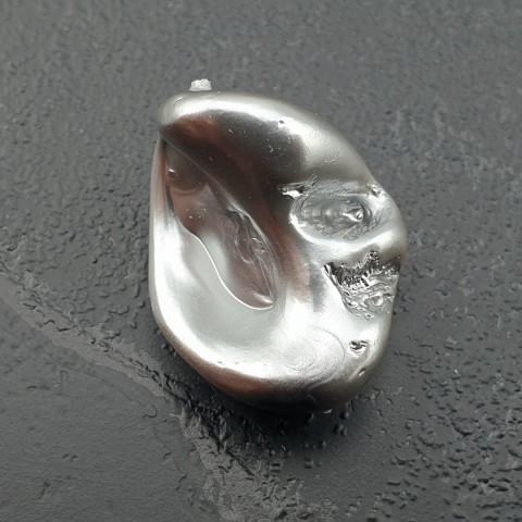 Seashell Nugget with Hole 19x14 mm no 227