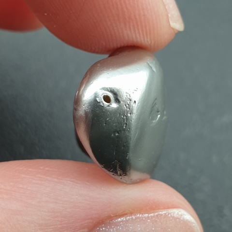 Seashell Nugget with Hole 19x14 mm no 227