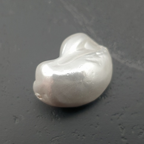 Seashell bryłka z dziurką 19x14 mm nr 27