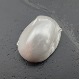 Seashell bryłka z dziurką 19x14 mm nr 50