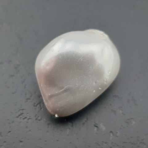 Seashell bryłka z dziurką 19x15 mm nr 103