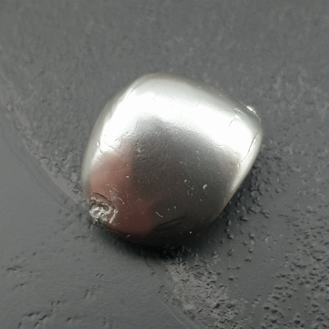 Seashell Nugget with Hole 19x15 mm no 204