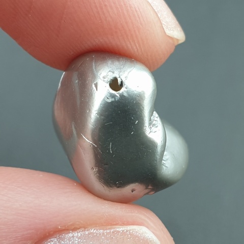 Seashell Nugget with Hole 19x15 mm no 231