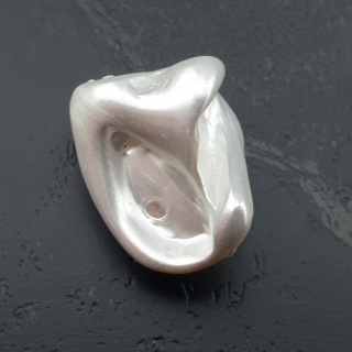 Seashell bryłka z dziurką 19x15 mm nr 31
