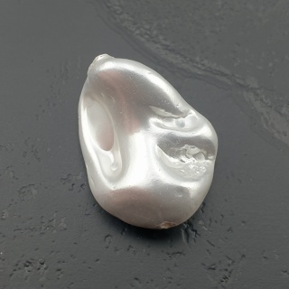 Seashell bryłka z dziurką 19x15 mm nr 56