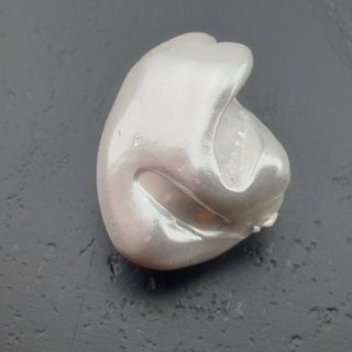 Seashell bryłka z dziurką 19x15 mm nr 99