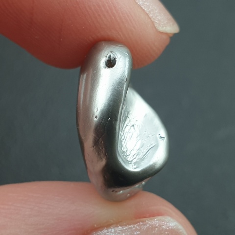 Seashell bryłka z dziurką 19x16 mm nr 207