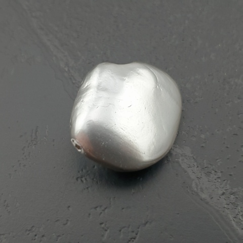 Seashell bryłka z dziurką 19x16 mm nr 275