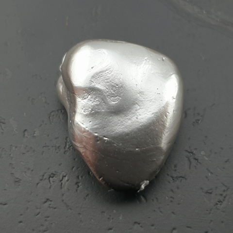 Seashell bryłka z dziurką 19x16 mm nr 285