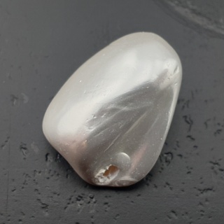 Seashell bryłka z dziurką 19x16 mm nr 38