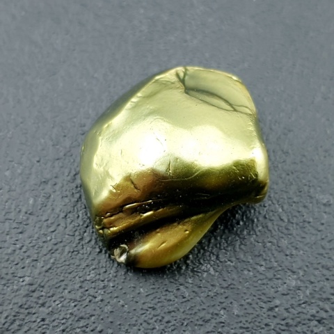 Seashell Nugget with Hole 19x18 mm no 116