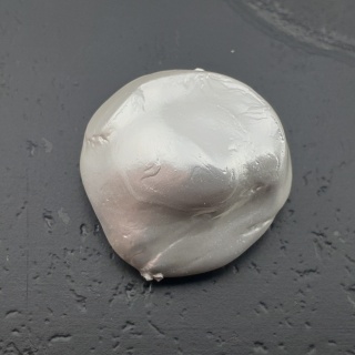 Seashell bryłka z dziurką 19x18 mm nr 54