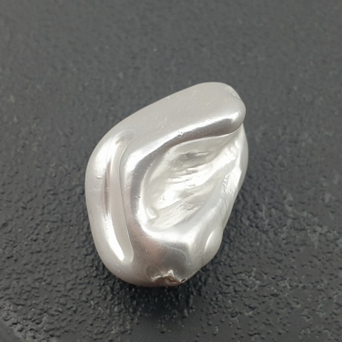 Seashell bryłka z dziurką 20x13 mm nr 16