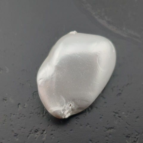 Seashell Nugget with Hole 20x14 mm no 62