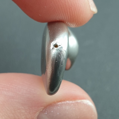 Seashell bryłka z dziurką 20x15 mm nr 228