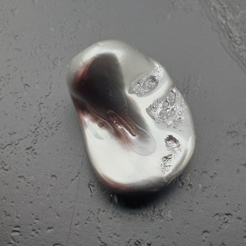 Seashell Nugget with Hole 20x15 mm no 237