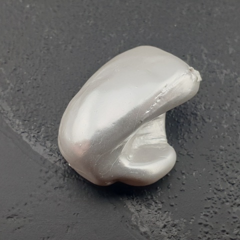 Seashell Nugget with Hole 20x16 mm no 10