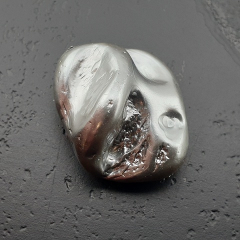 Seashell bryłka z dziurką 20x16 mm nr 255