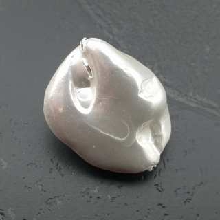 Seashell bryłka z dziurką 20x16 mm nr 34