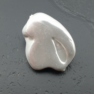 Seashell bryłka z dziurką 20x16 mm nr 52