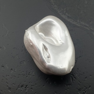 Seashell bryłka z dziurką 20x16 mm nr 70