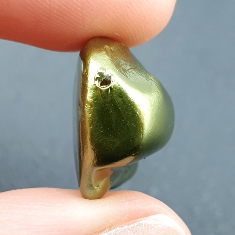 Seashell bryłka z dziurką 20x17 mm nr 121