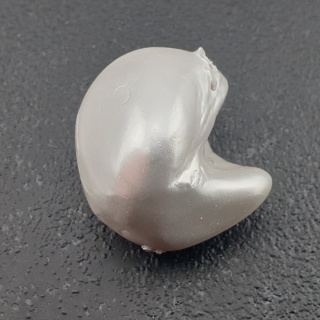 Seashell bryłka z dziurką 20x18 mm nr 65