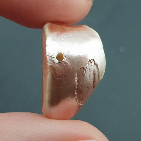 Seashell bryłka z dziurką 21x16 mm nr 142