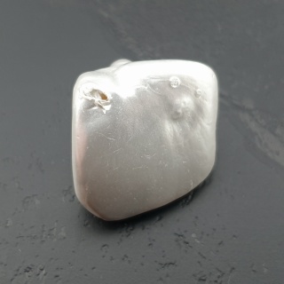 Seashell bryłka z dziurką 21x17 mm nr 58