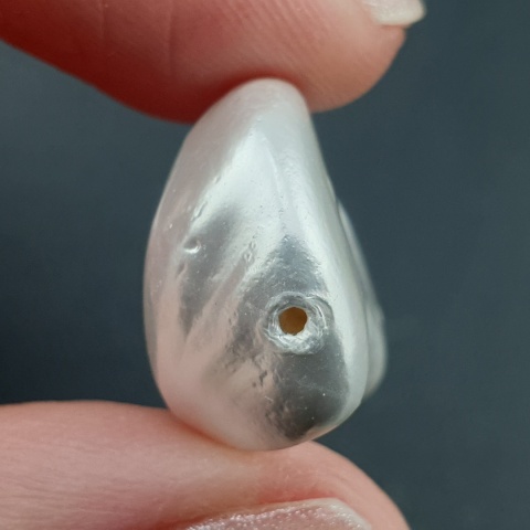 Seashell bryłka z dziurką 21x17 mm nr 8