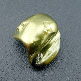 Seashell bryłka z dziurką 21x18 mm nr 112