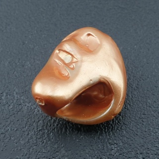 Seashell bryłka z dziurką 21x18 mm nr 175