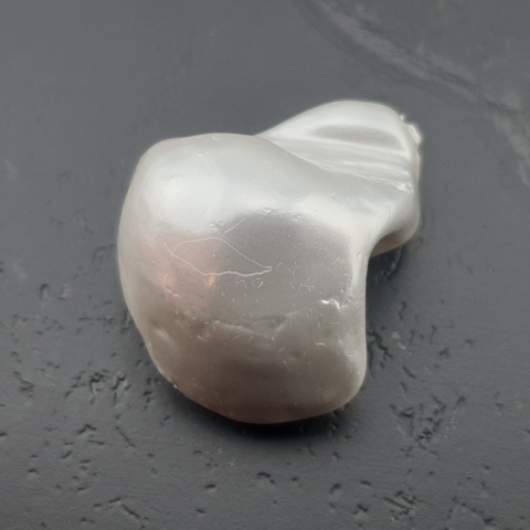 Seashell bryłka z dziurką 21x18 mm nr 96