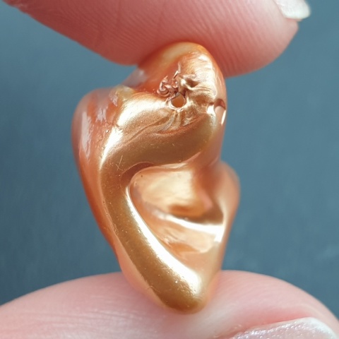 Seashell bryłka z dziurką 21x19 mm nr 174