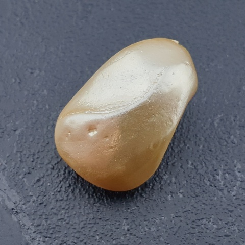 Seashell Nugget with Hole 22x15 mm no 189