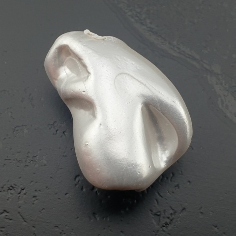 Seashell Nugget with Hole 22x15 mm no 81