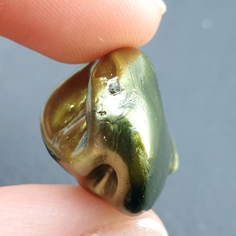 Seashell bryłka z dziurką 22x17 mm nr 125