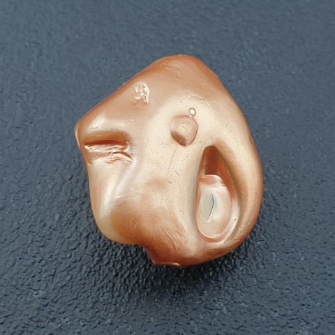 Seashell Nugget with Hole 22x19 mm no 171