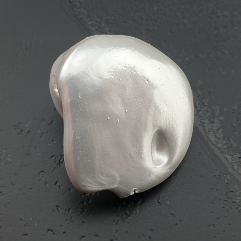 Seashell Nugget with Hole 22x20 mm no 48